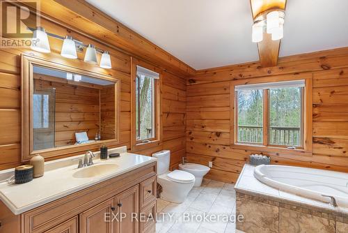 4370 Faulkner Avenue, Whitchurch-Stouffville, ON - Indoor Photo Showing Bathroom