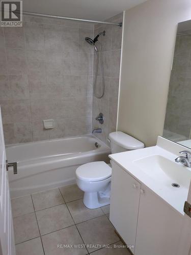 1001 - 7 North Park Road, Vaughan, ON - Indoor Photo Showing Bathroom