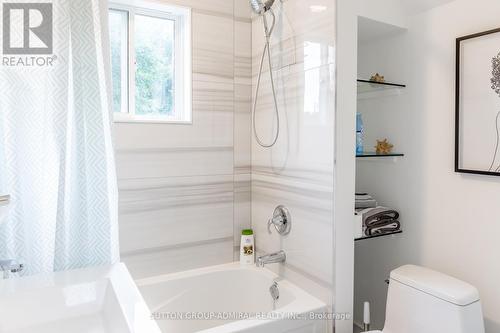 97 Laclie Street, Orillia, ON - Indoor Photo Showing Bathroom