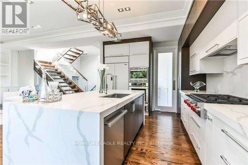 280 Poyntz Avenue, Toronto, ON - Indoor Photo Showing Kitchen With Upgraded Kitchen