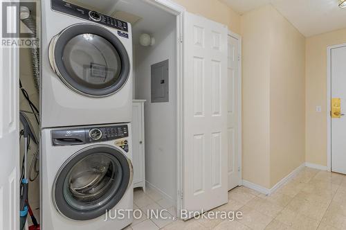 Sph05 - 5001 Finch Avenue E, Toronto, ON - Indoor Photo Showing Laundry Room