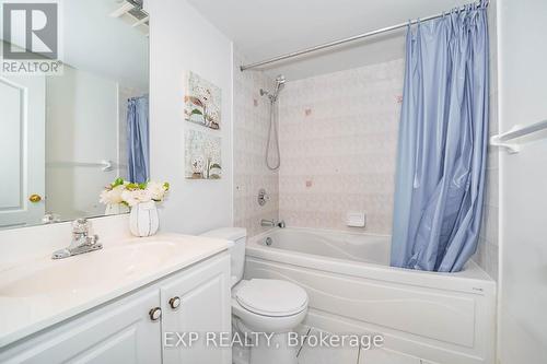 215 - 1881 Mcnicoll Avenue, Toronto, ON - Indoor Photo Showing Bathroom