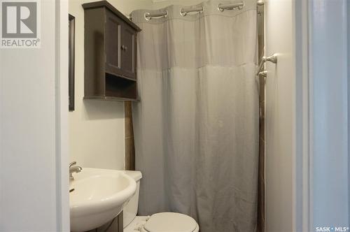 308 Main Street, Odessa, SK - Indoor Photo Showing Bathroom