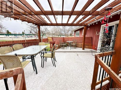 28 Hartney Bay, Weyburn, SK - Outdoor With Deck Patio Veranda With Exterior