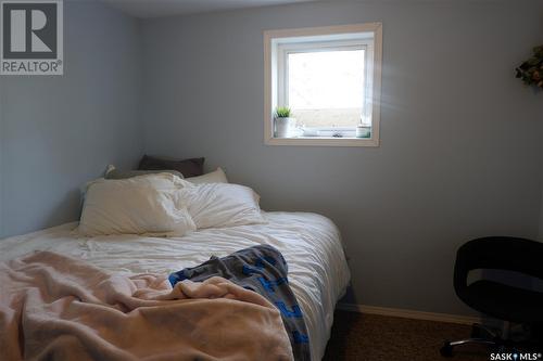901 Connaught Avenue, Limerick, SK - Indoor Photo Showing Bedroom