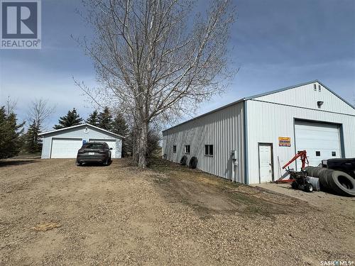 901 Connaught Avenue, Limerick, SK - Outdoor