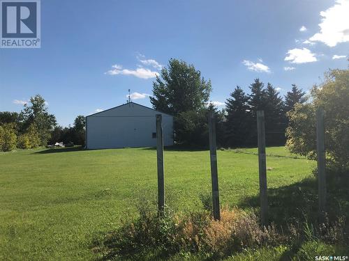 901 Connaught Avenue, Limerick, SK - Outdoor