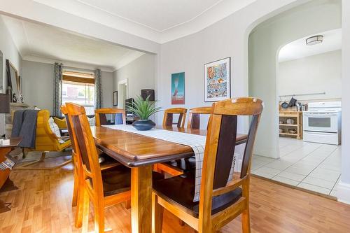 296 Balmoral Avenue N, Hamilton, ON - Indoor Photo Showing Dining Room