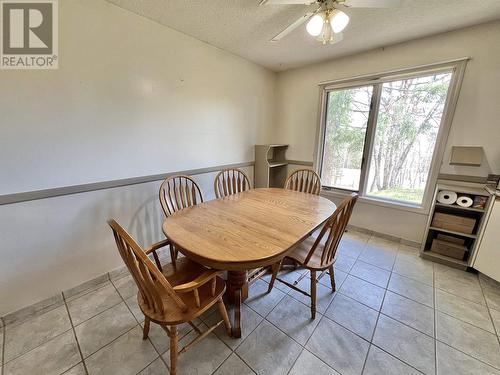 1871 Pinnacles Road, Quesnel, BC - Indoor Photo Showing Dining Room