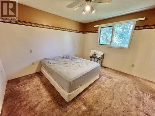 1871 Pinnacles Road, Quesnel, BC - Indoor Photo Showing Bedroom
