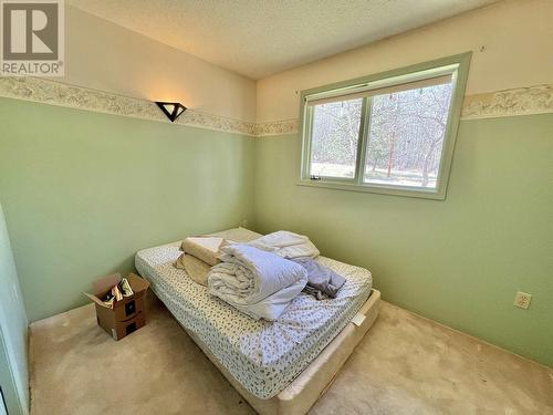 1871 Pinnacles Road, Quesnel, BC - Indoor Photo Showing Bedroom