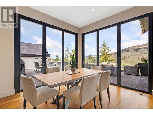 920 Stockley Street, Kelowna, BC - Indoor Photo Showing Dining Room