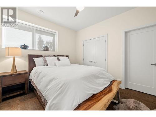 920 Stockley Street, Kelowna, BC - Indoor Photo Showing Bedroom