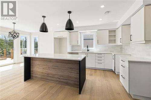 69 Guy Street, Shediac, NB - Indoor Photo Showing Kitchen With Upgraded Kitchen