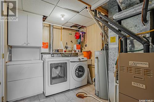 1705 Richardson Road, Saskatoon, SK - Indoor Photo Showing Laundry Room