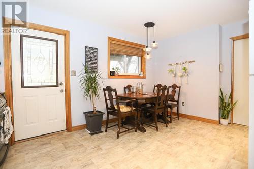 124 Trelawne Ave, Sault Ste. Marie, ON - Indoor Photo Showing Dining Room