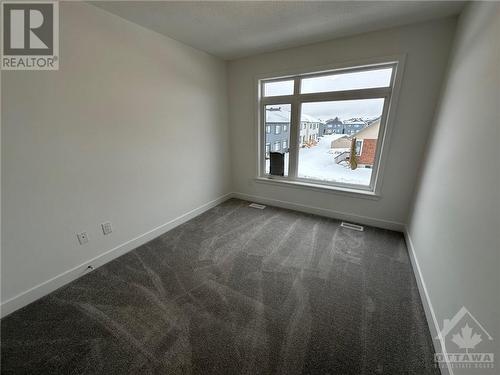 92 Nettle Crescent, Ottawa, ON - Indoor Photo Showing Other Room