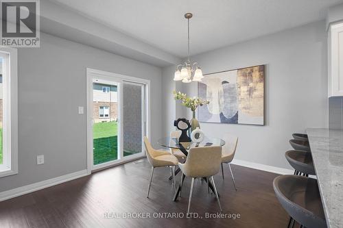190 Rockledge Drive, Hamilton, ON - Indoor Photo Showing Dining Room