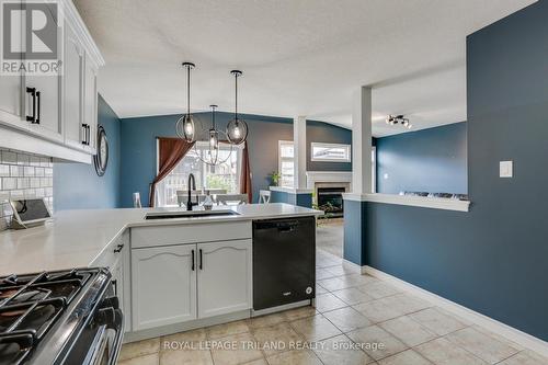 770 Reeves Avenue, London, ON - Indoor Photo Showing Kitchen