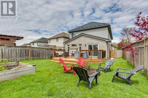 770 Reeves Avenue, London, ON - Outdoor With Deck Patio Veranda With Backyard
