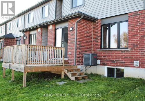 1347 Michael Circle, London, ON - Outdoor With Deck Patio Veranda With Exterior