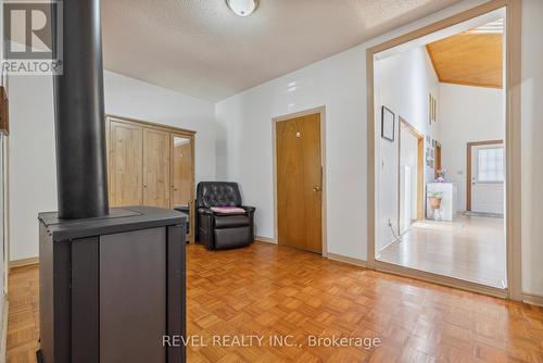 176 East Avenue N, Hamilton, ON - Indoor Photo Showing Other Room
