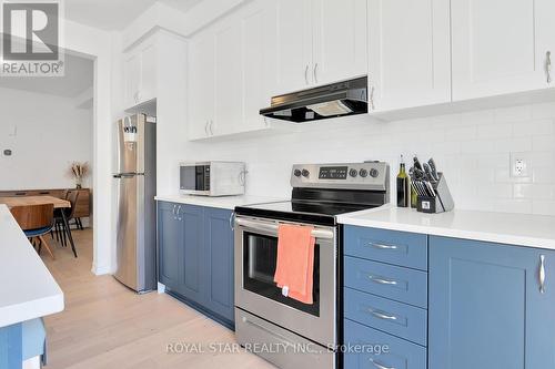 510 Flagstaff Drive, Ottawa, ON - Indoor Photo Showing Kitchen With Stainless Steel Kitchen