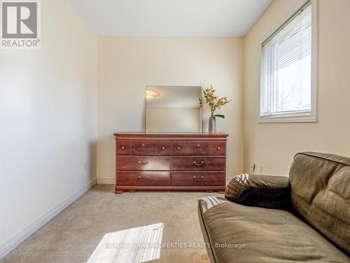 1492 Warbler Road, Oakville, ON - Indoor Photo Showing Bedroom