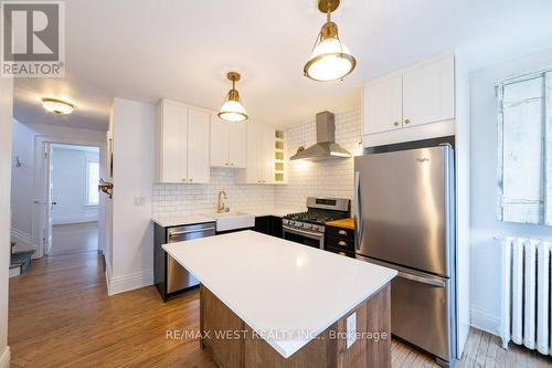 145 Springhurst Avenue, Toronto, ON - Indoor Photo Showing Kitchen With Upgraded Kitchen