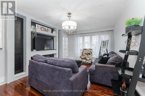 59 Ruthmar Crescent, Toronto, ON - Indoor Photo Showing Other Room