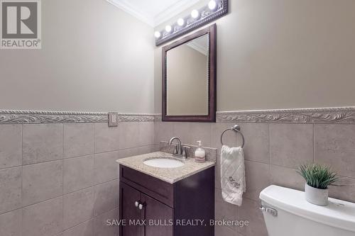 61 Mullis Crescent, Brampton, ON - Indoor Photo Showing Bathroom
