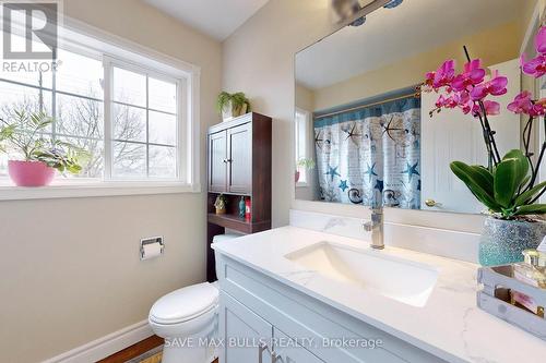 61 Mullis Crescent, Brampton, ON - Indoor Photo Showing Bathroom