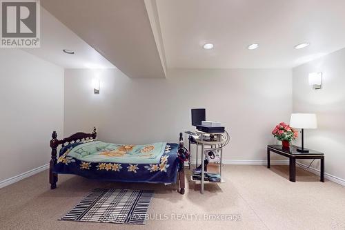 61 Mullis Crescent, Brampton, ON - Indoor Photo Showing Bedroom