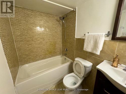 908 - 3120 Kirwin Avenue, Mississauga, ON - Indoor Photo Showing Bathroom