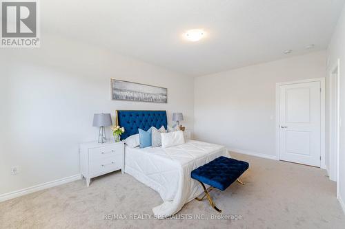 32 Camino Real Drive, Caledon, ON - Indoor Photo Showing Bedroom