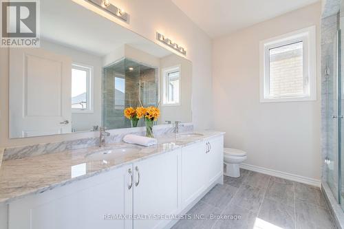 32 Camino Real Drive, Caledon, ON - Indoor Photo Showing Bathroom