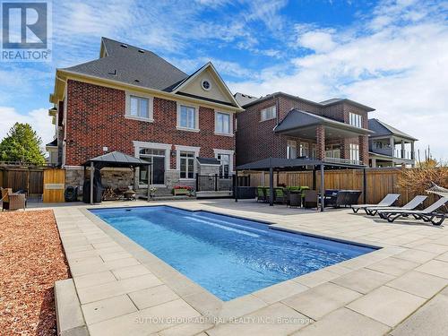70 Bond Crescent, Richmond Hill, ON - Outdoor With In Ground Pool With Deck Patio Veranda