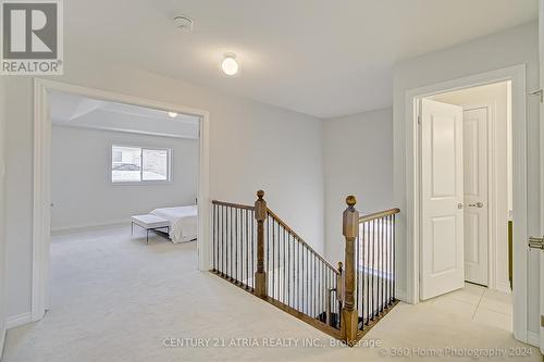 5 Clear Spring Avenue, Georgina, ON - Indoor Photo Showing Other Room