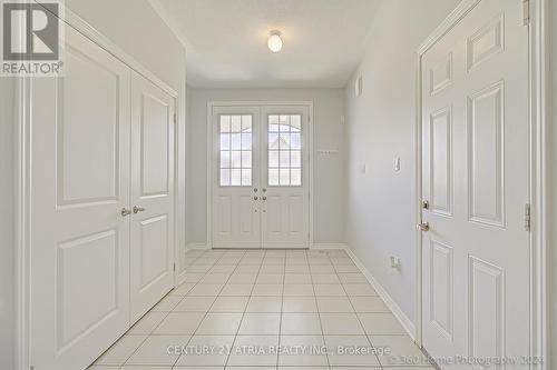 5 Clear Spring Avenue, Georgina, ON - Indoor Photo Showing Other Room