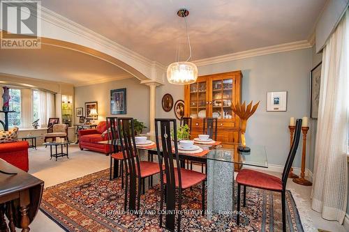 18 Corneil Street, Kawartha Lakes, ON - Indoor Photo Showing Dining Room