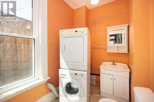 260 Westcott Street, Peterborough, ON - Indoor Photo Showing Laundry Room