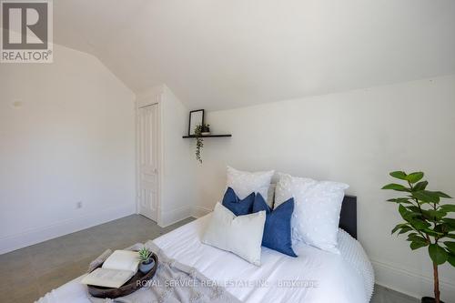 260 Westcott Street, Peterborough, ON - Indoor Photo Showing Bedroom