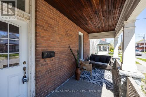 260 Westcott Street, Peterborough, ON - Outdoor With Exterior