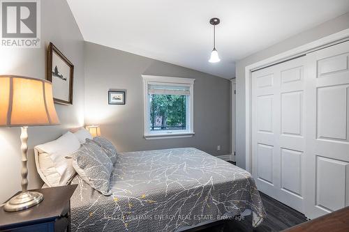 669 Fire Route 1, Smith-Ennismore-Lakefield, ON - Indoor Photo Showing Bedroom