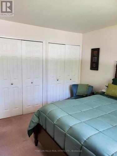 120 Clifton Street, Kawartha Lakes, ON - Indoor Photo Showing Bedroom