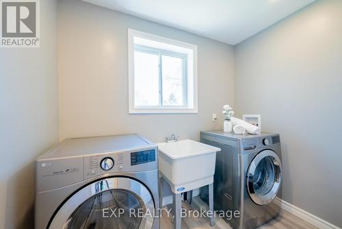 41 Toronto Street, Cramahe, ON - Indoor Photo Showing Laundry Room