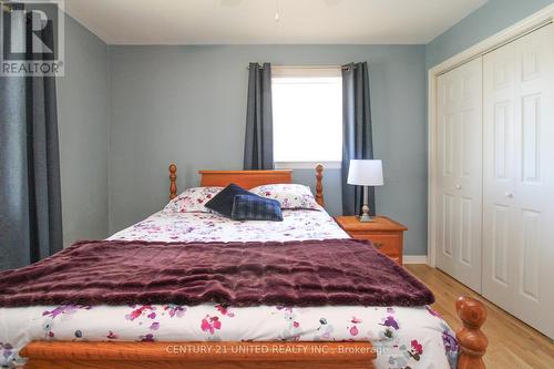 473 Cameron Street, Peterborough, ON - Indoor Photo Showing Bedroom