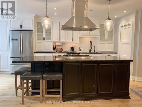 53C - 928 Queen Street W, Mississauga, ON - Indoor Photo Showing Kitchen With Upgraded Kitchen