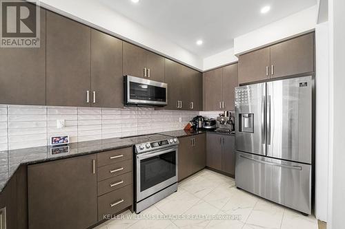 32 Coho Drive, Whitby, ON - Indoor Photo Showing Kitchen With Stainless Steel Kitchen With Upgraded Kitchen