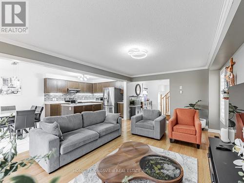 87 Willoughby Way, New Tecumseth, ON - Indoor Photo Showing Living Room